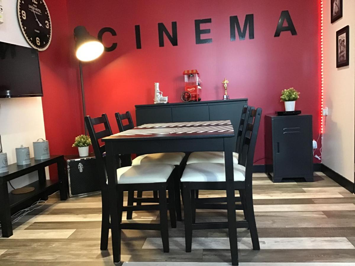 Appartement Cinema Video-Projecteur Et Garage Honfleur Exterior photo